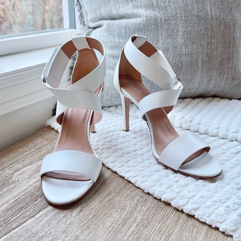 Lewit Isa Sandal - White Size 7
